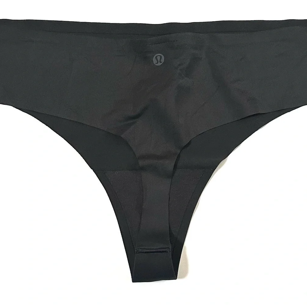 Lululemon Women's Smooth Seamless Thong Panties Black Large L, New